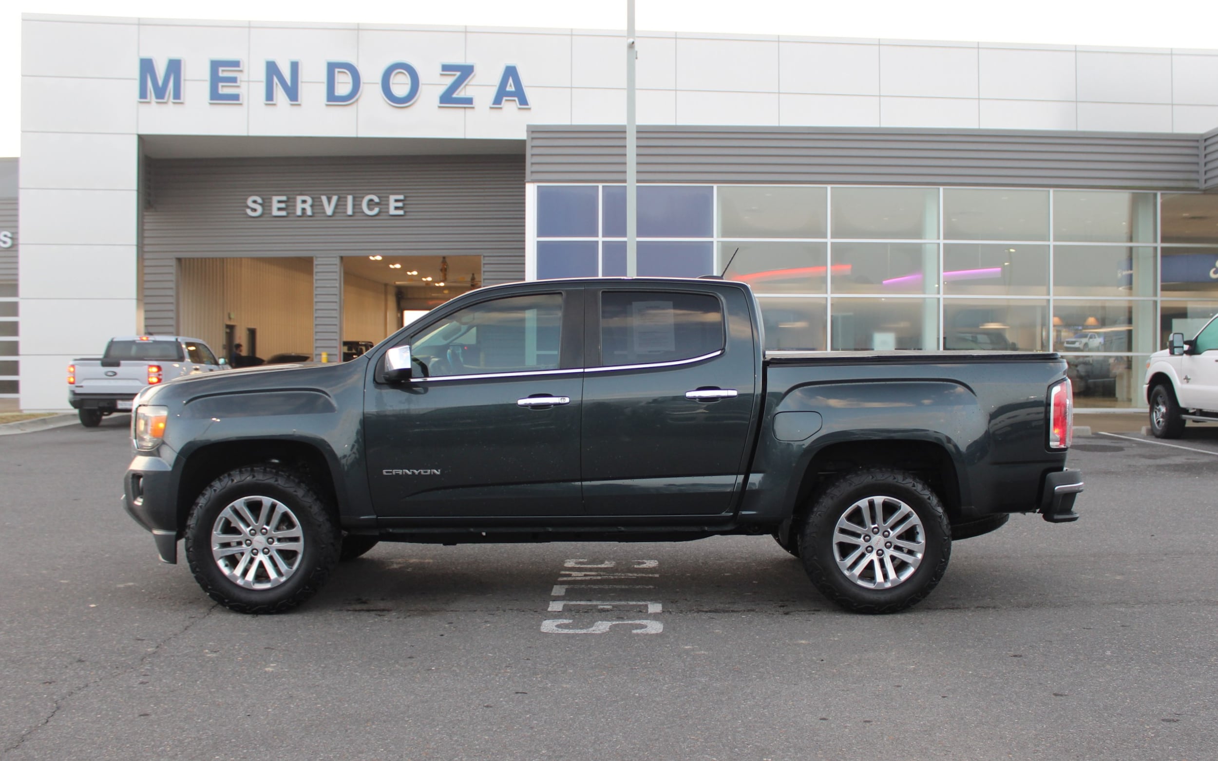 2018 GMC Canyon SLT's photo