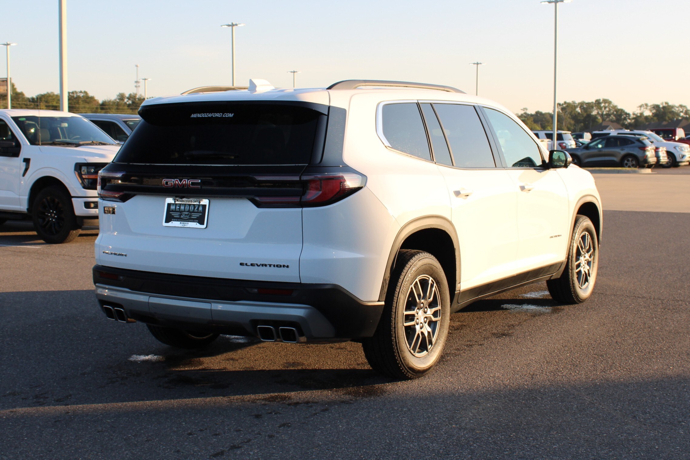 2025 Gmc Acadia Elevation photo 4