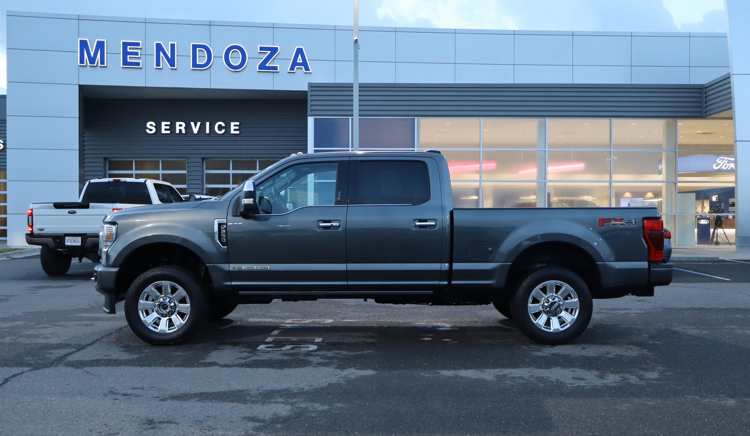 2020 Ford F-250 Platinum 4x4 Crew Cab 8' Box's photo