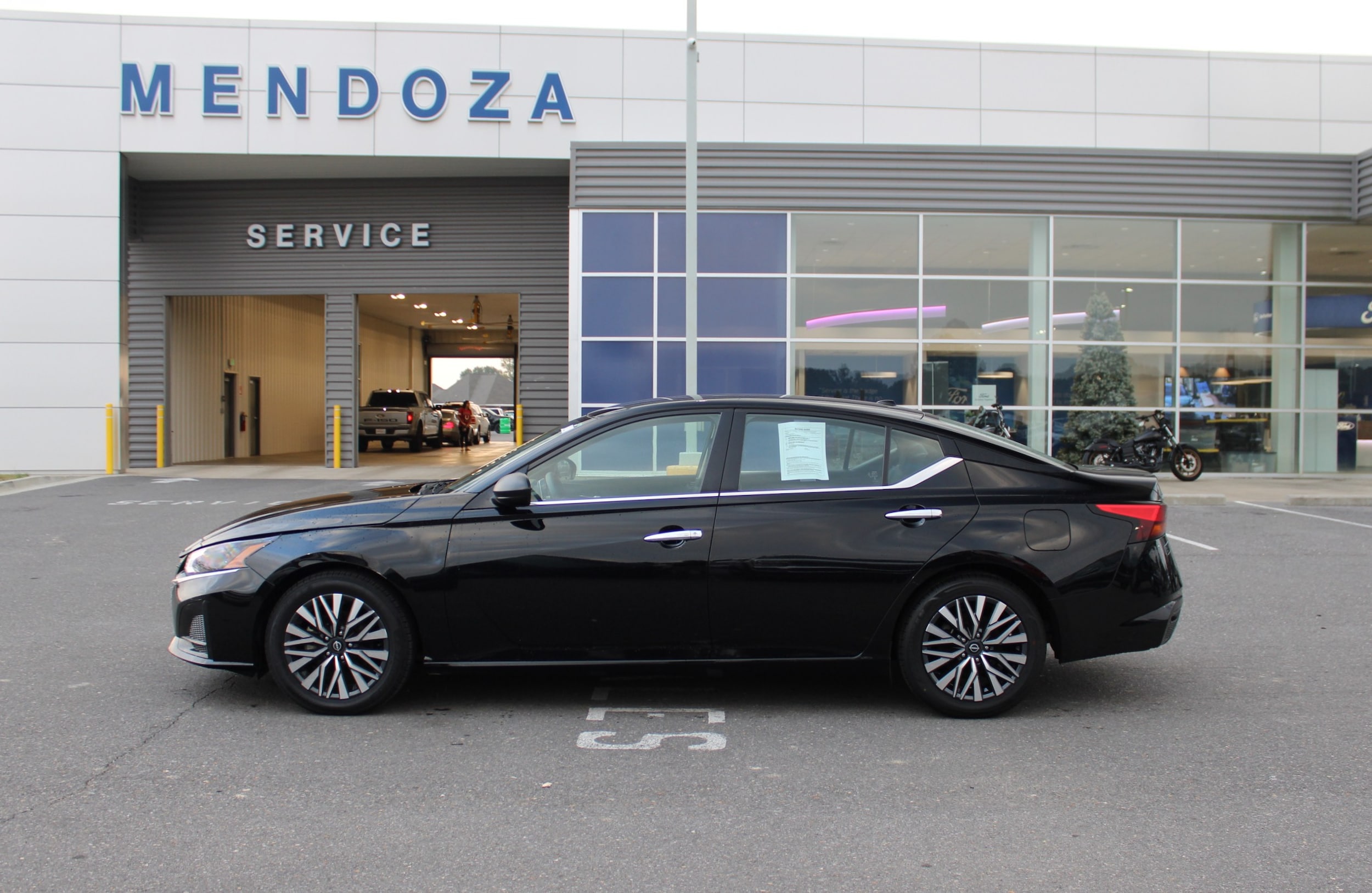 2024 Nissan Altima SV