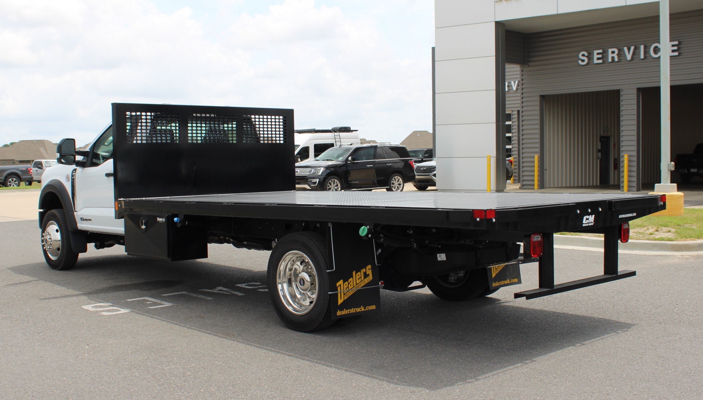 2025 Ford F-450 XL photo 2