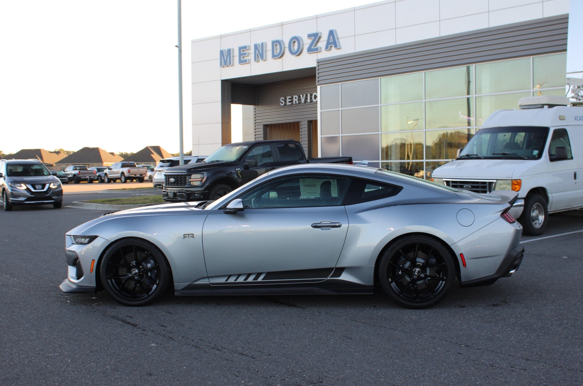 2025 Ford Mustang GT Premium's photo
