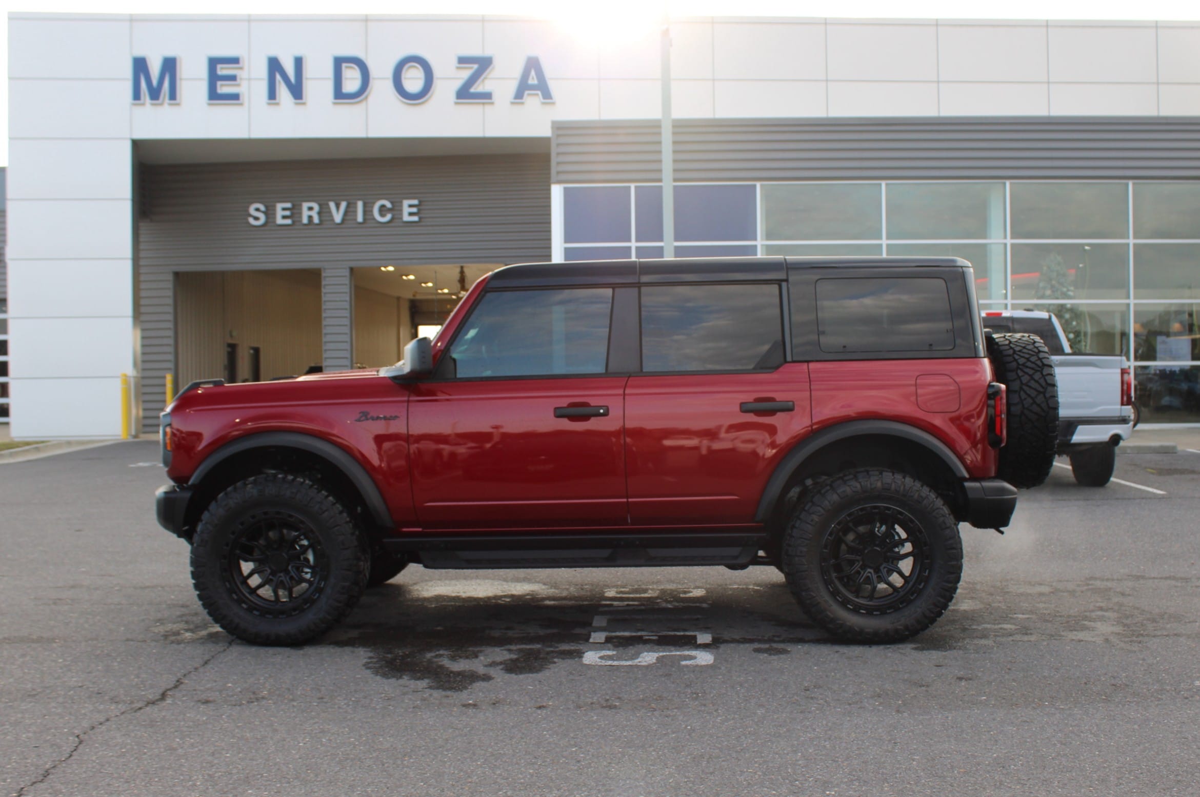 2025 Ford Bronco 4-Door Badlands's photo