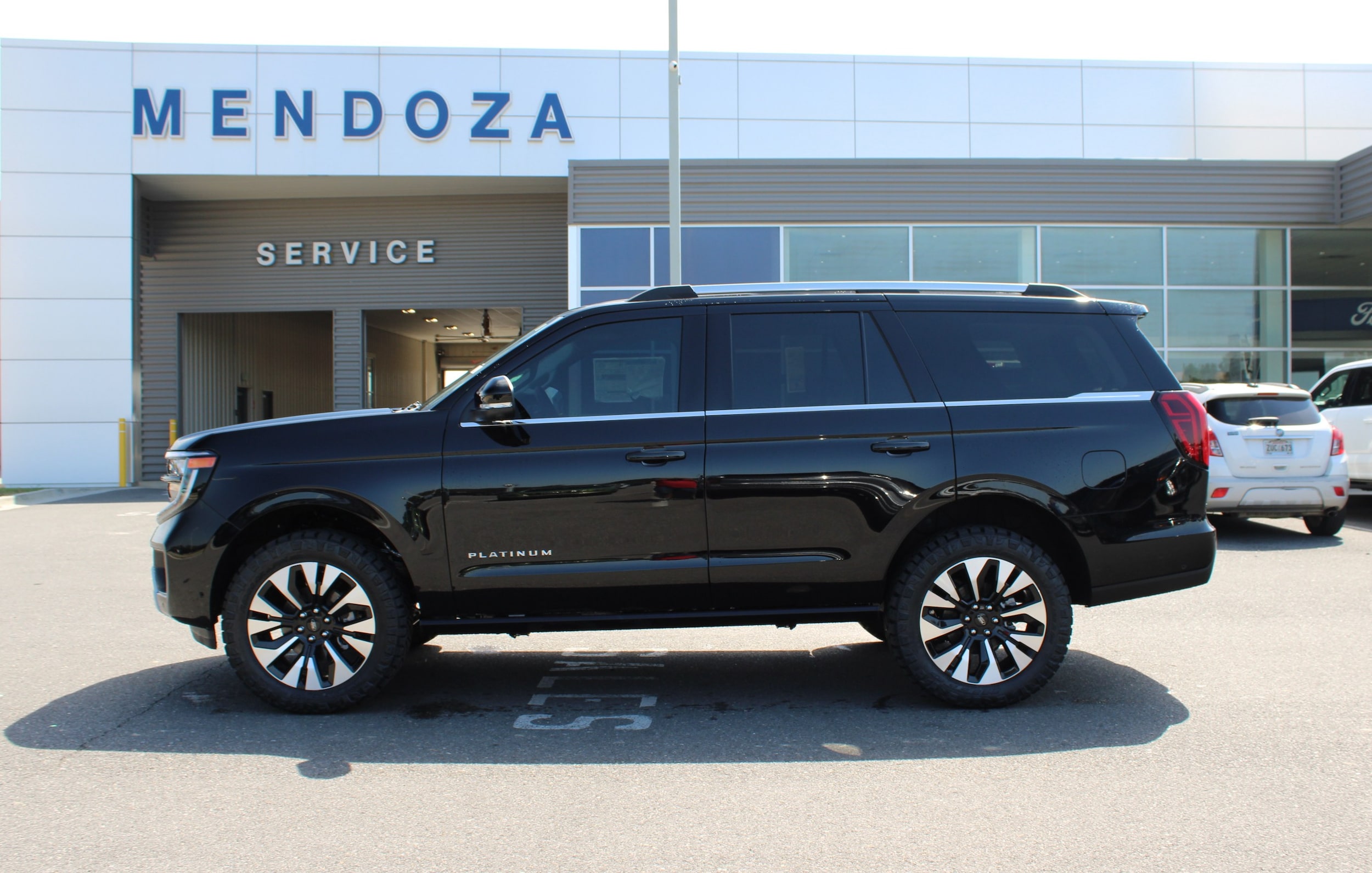 2025 Ford Expedition Platinum's photo