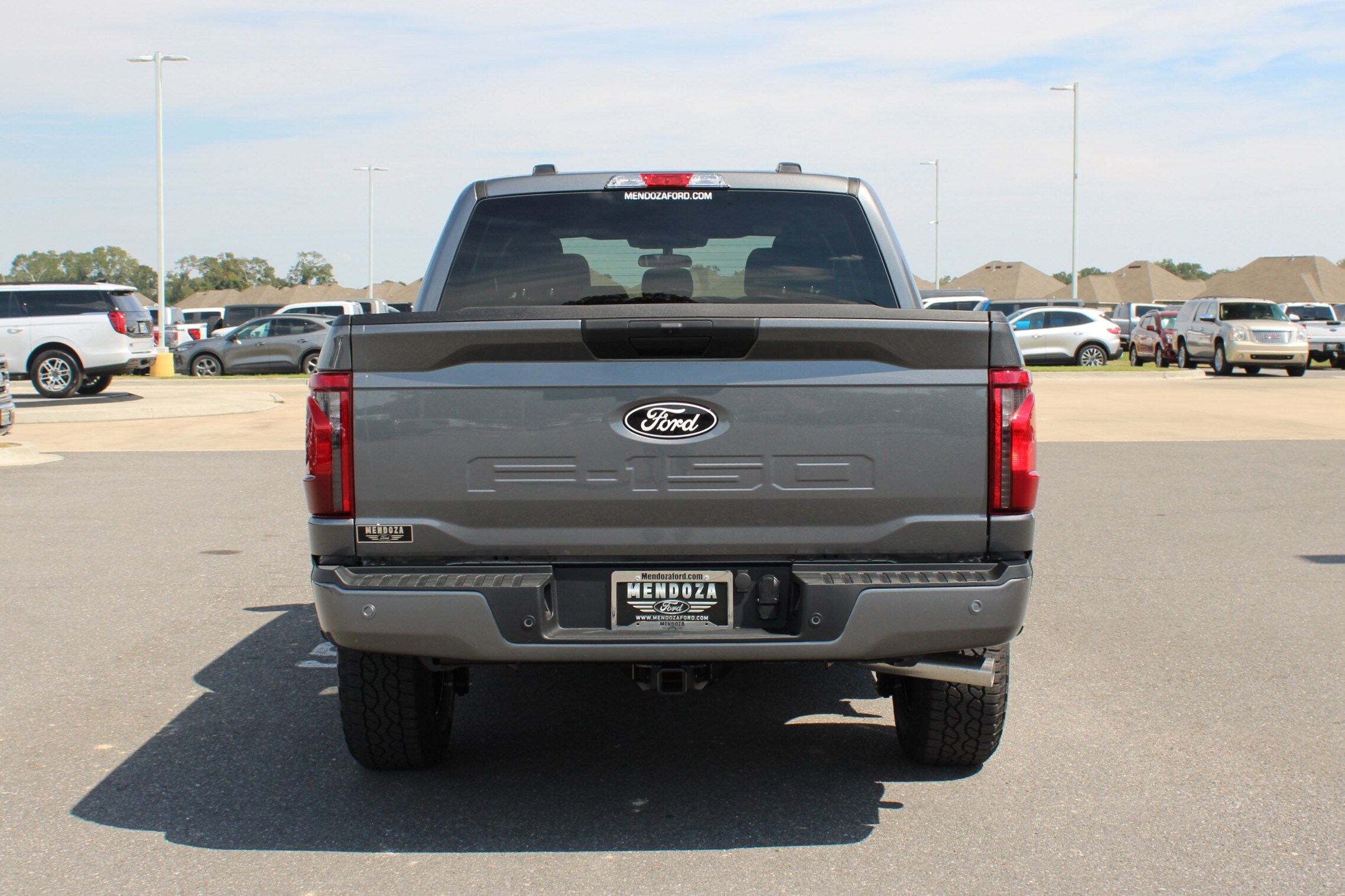 2025 Ford F-150 XLT photo 3