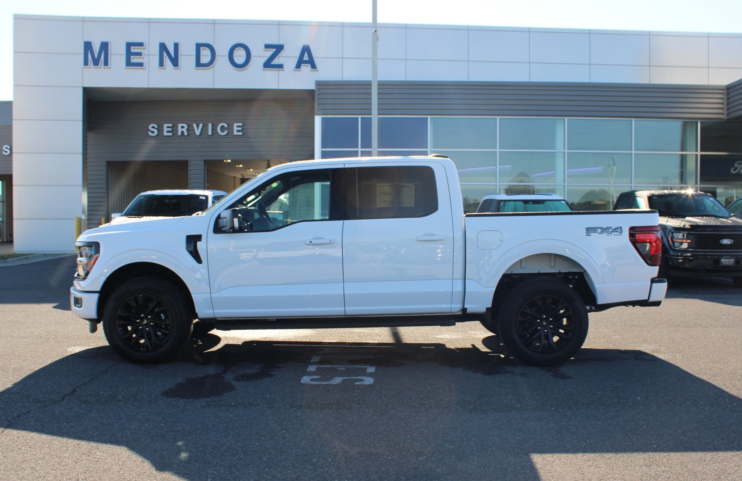 2025 Ford F-150 XLT's photo