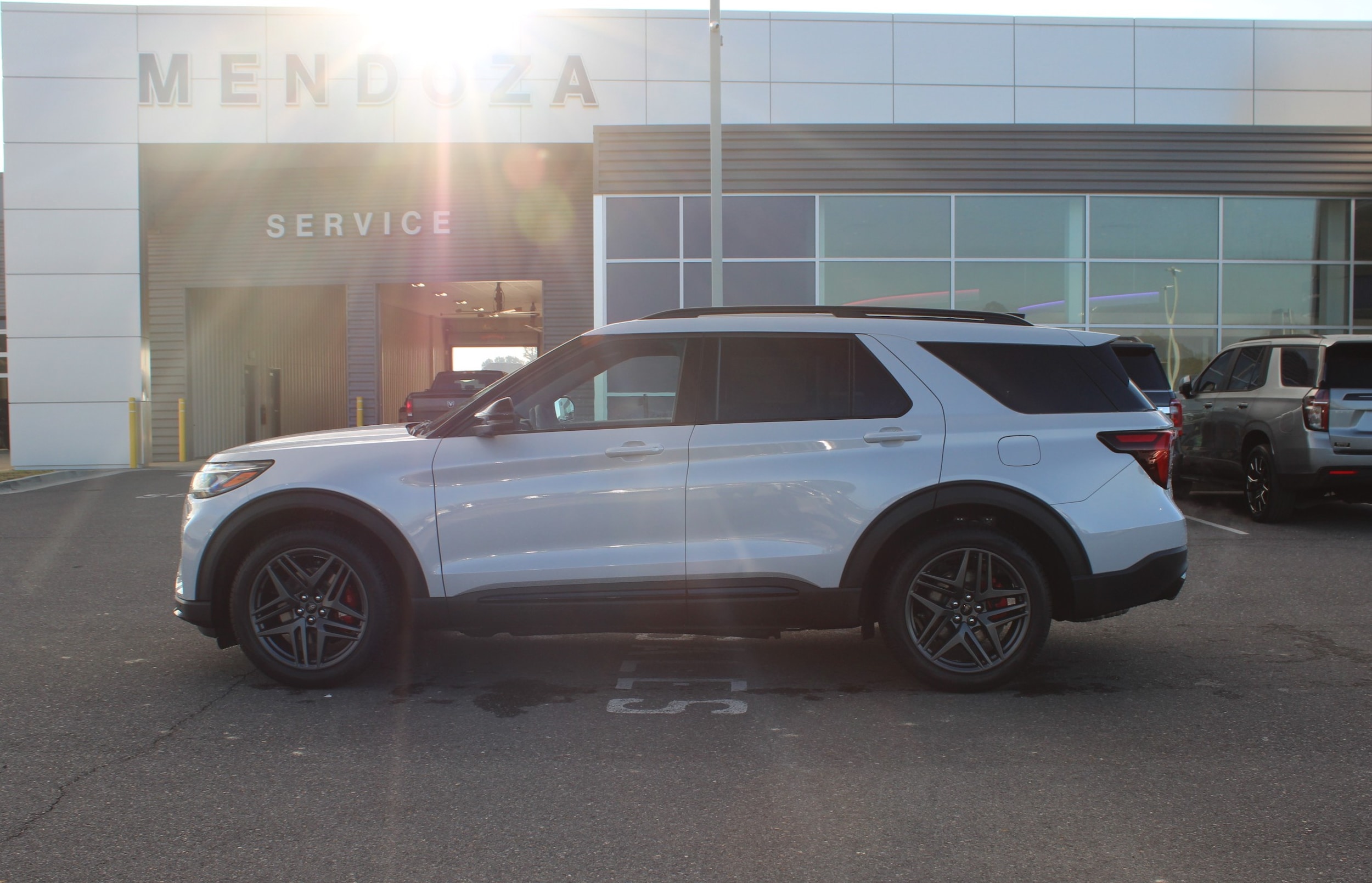 2026 Ford Explorer ST's photo