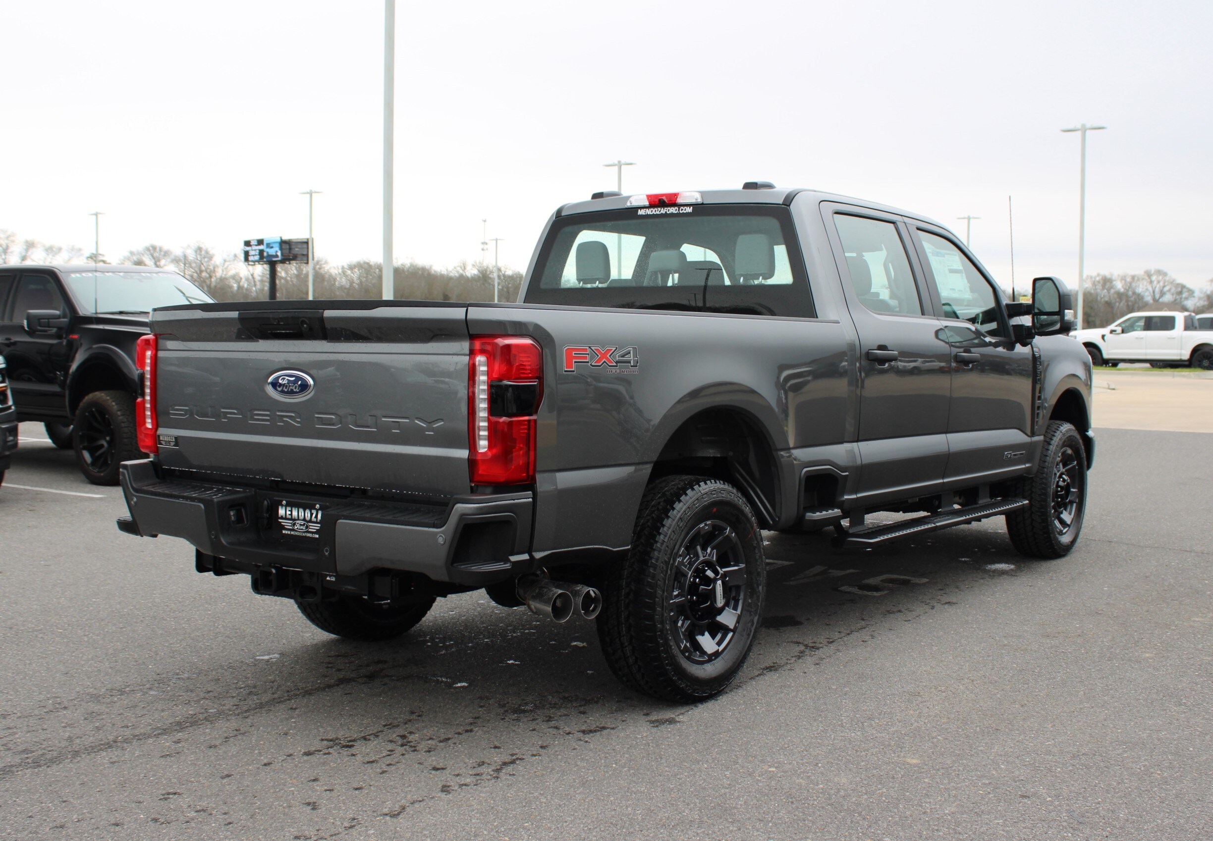 2025 Ford F-250 photo 4