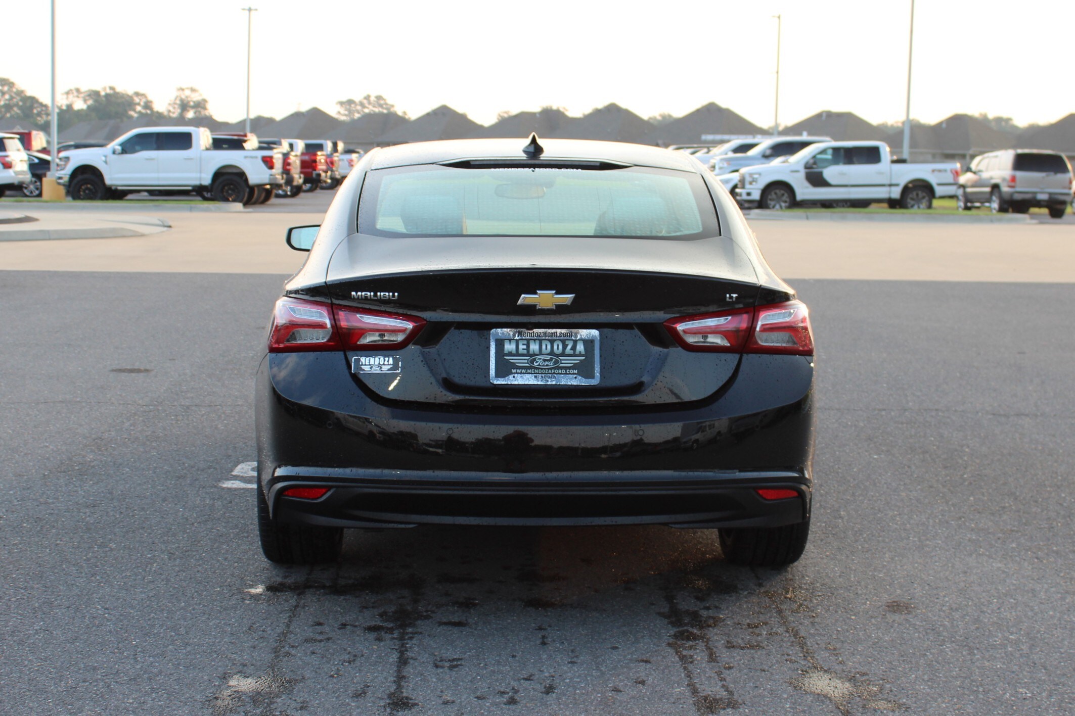 2024 Chevrolet Malibu Premier 2LT photo 3