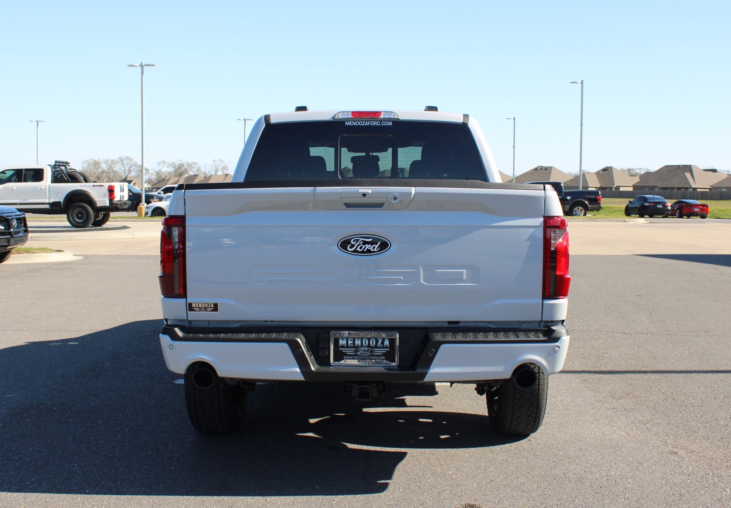 2025 Ford F-150 XLT photo 3