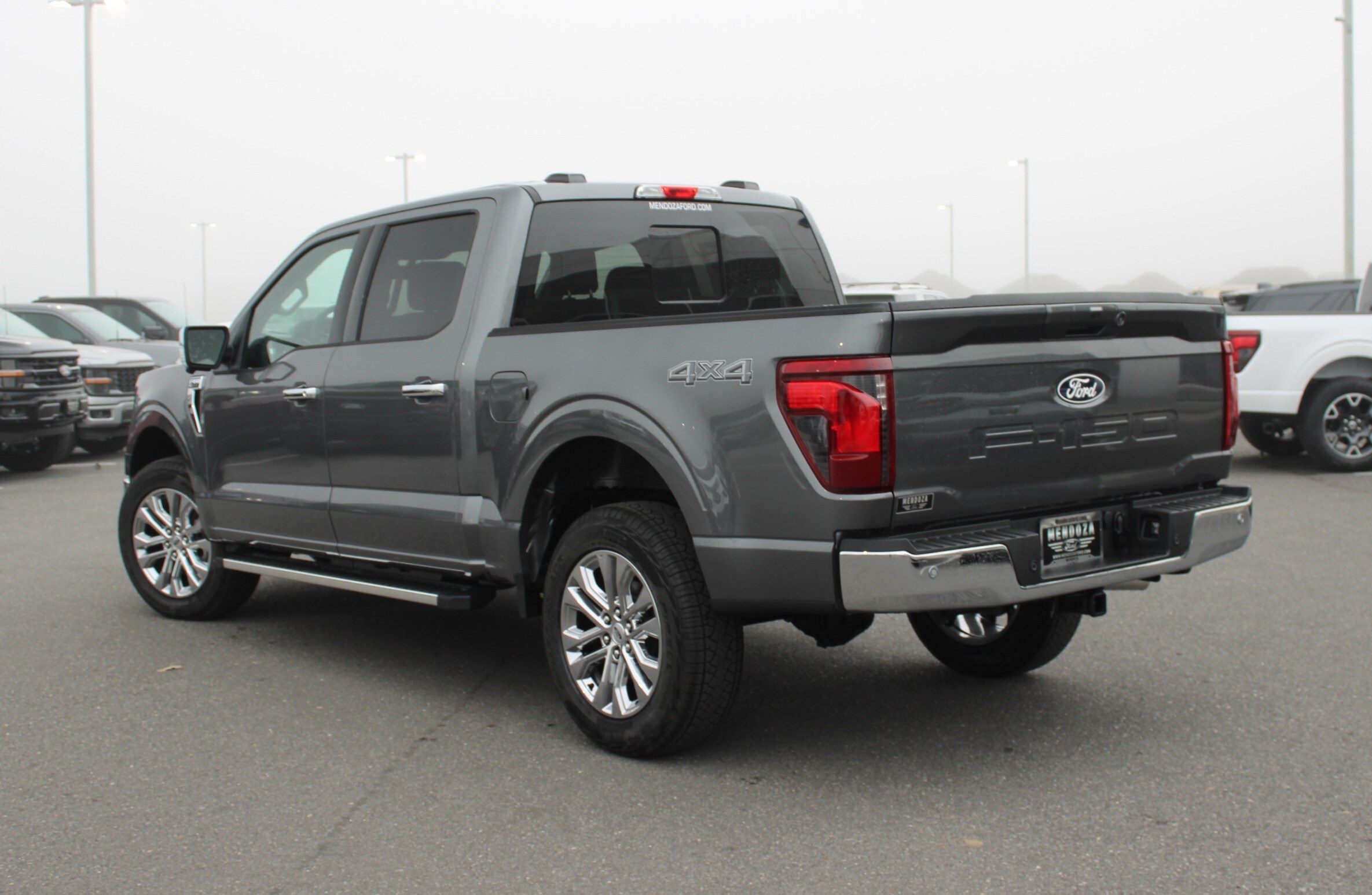 2025 Ford F-150 XLT photo 2
