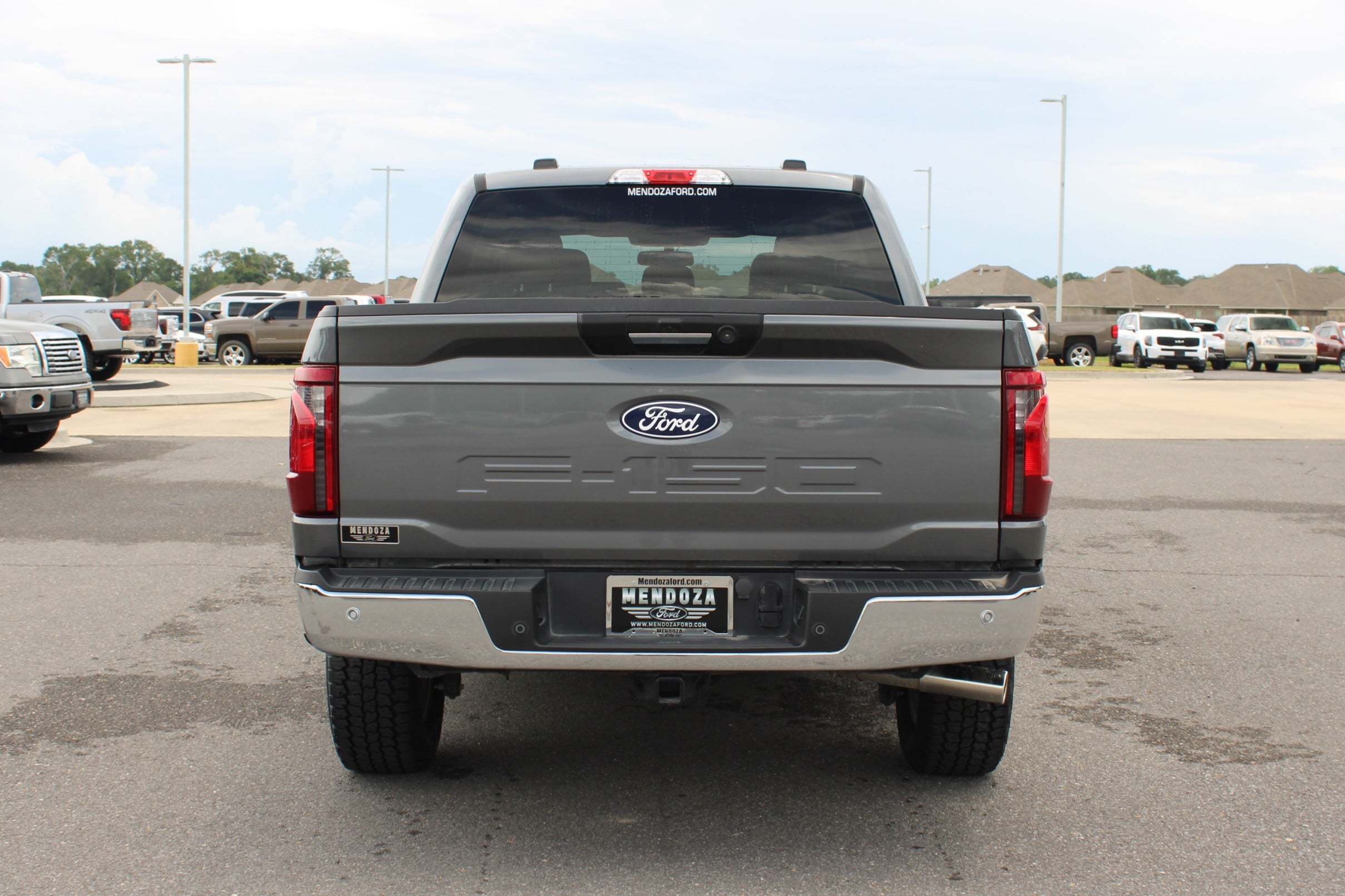 2024 Ford F-150 XLT photo 3