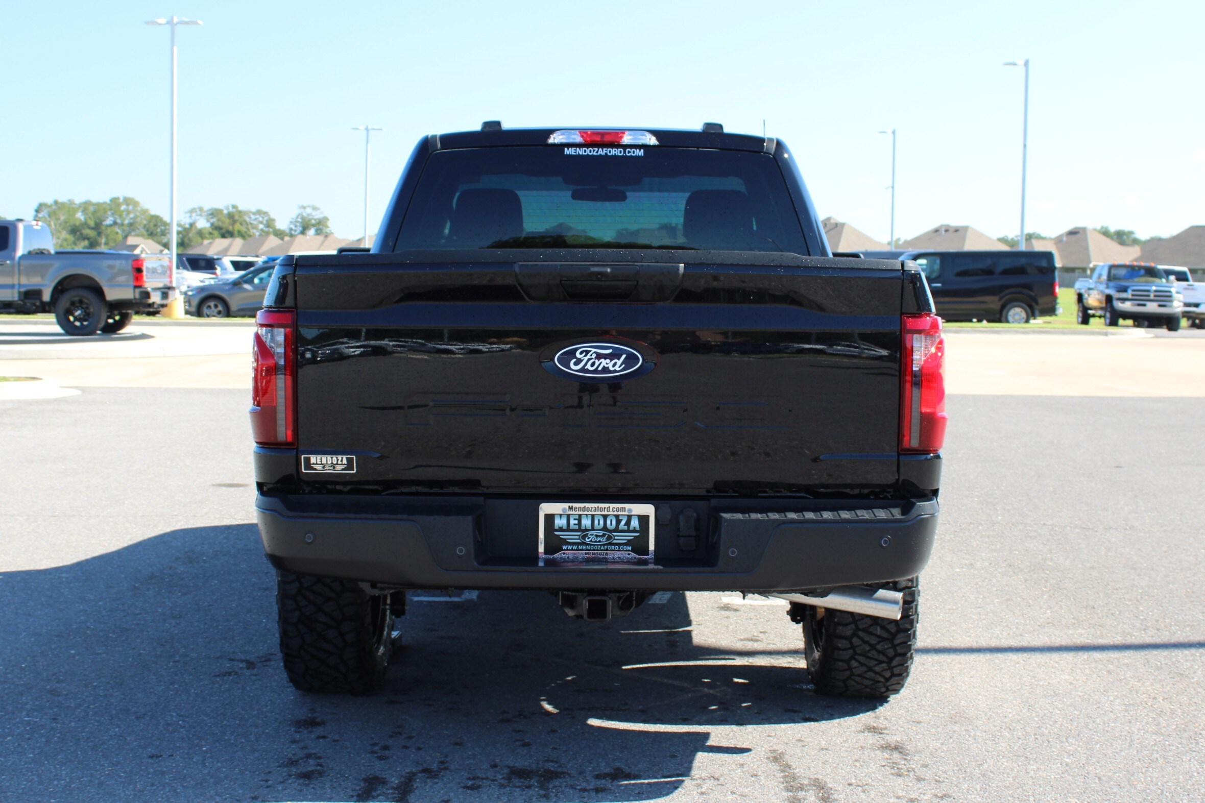 2025 Ford F-150 XL photo 2