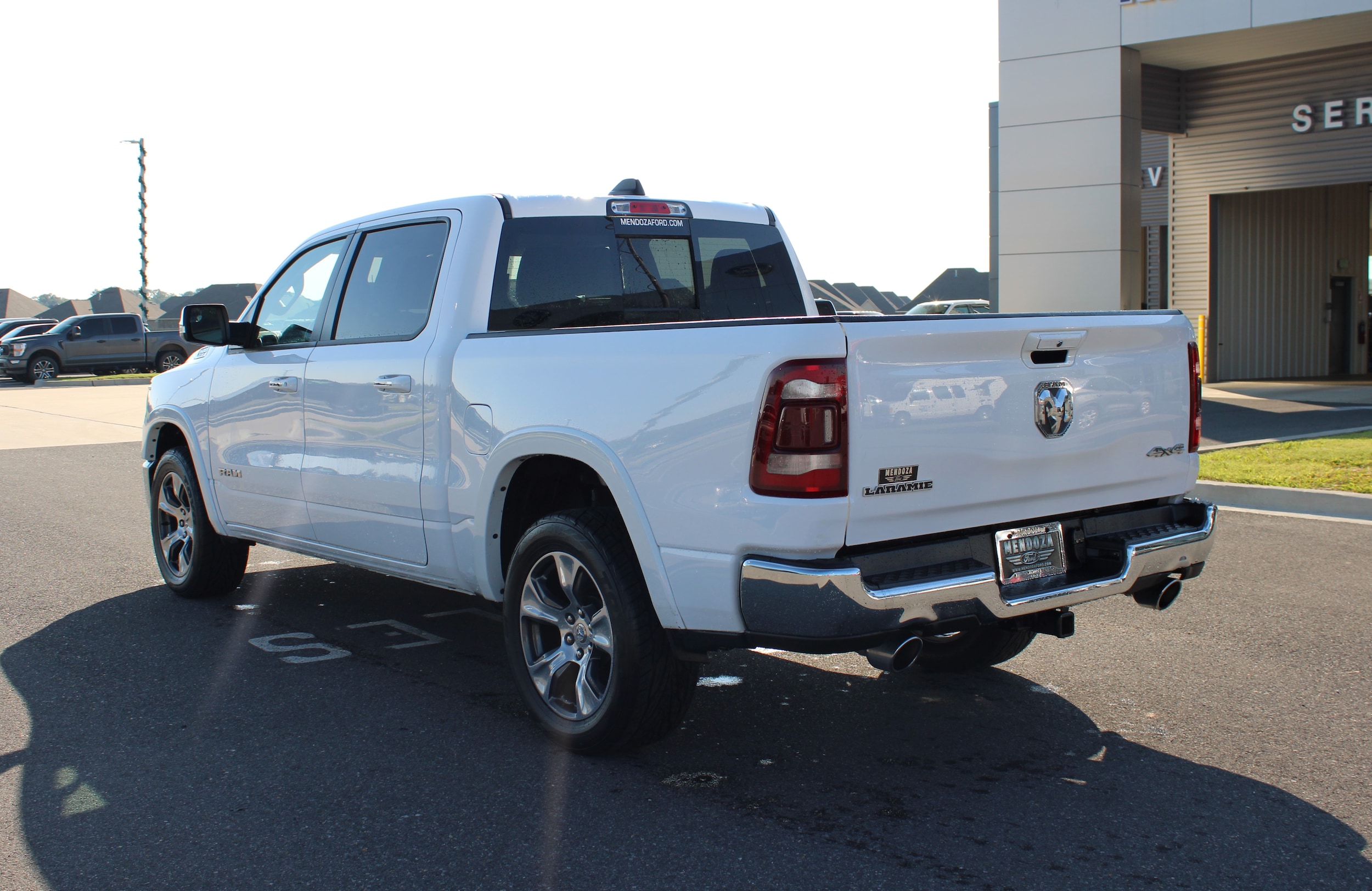 Used 2022 RAM Ram 1500 Pickup Laramie with VIN 1C6SRFJT7NN471655 for sale in Maurice, LA