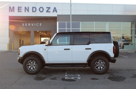 2025 Ford Bronco Badlands SUV