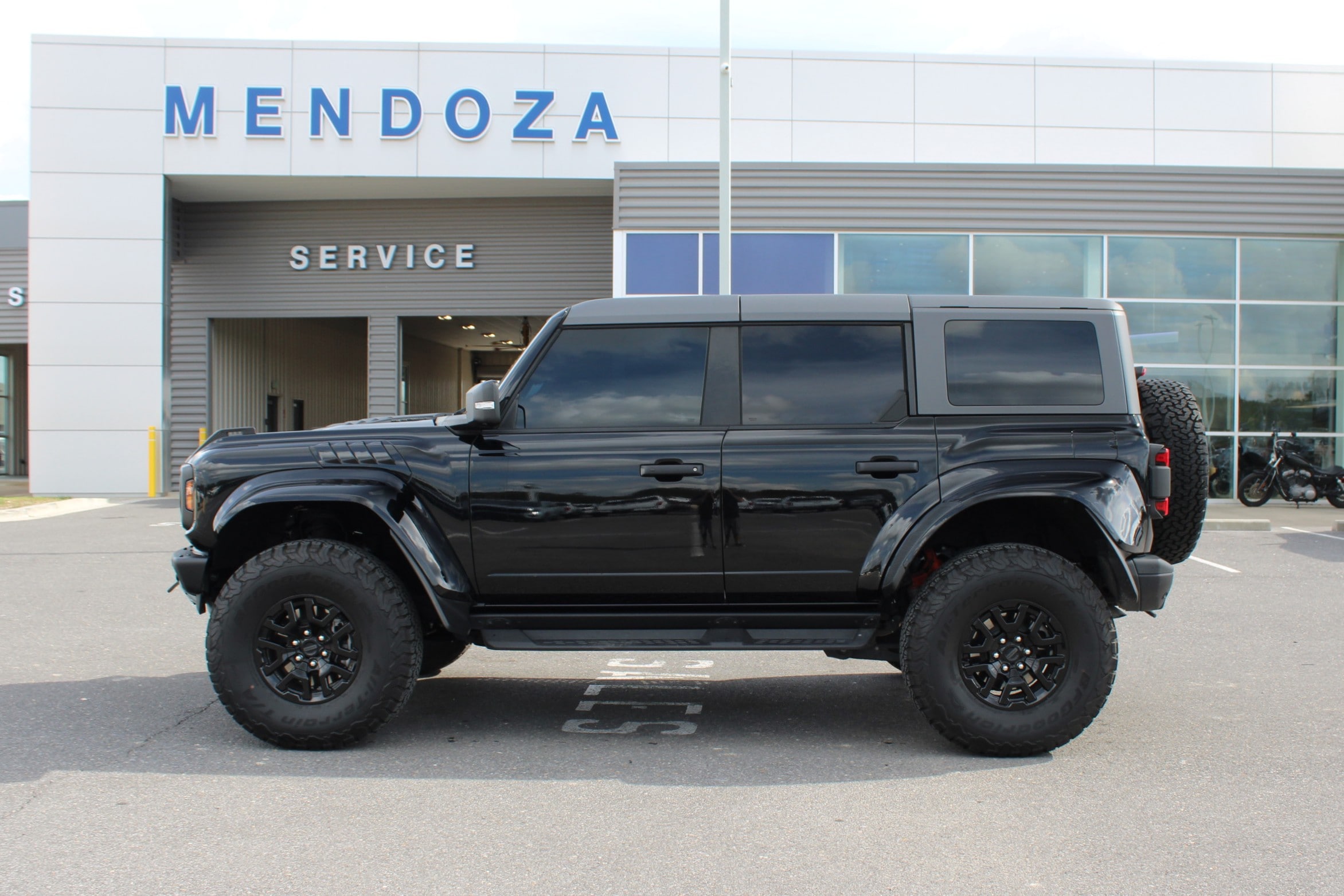 2024 Ford Bronco 4-Door Raptor's photo