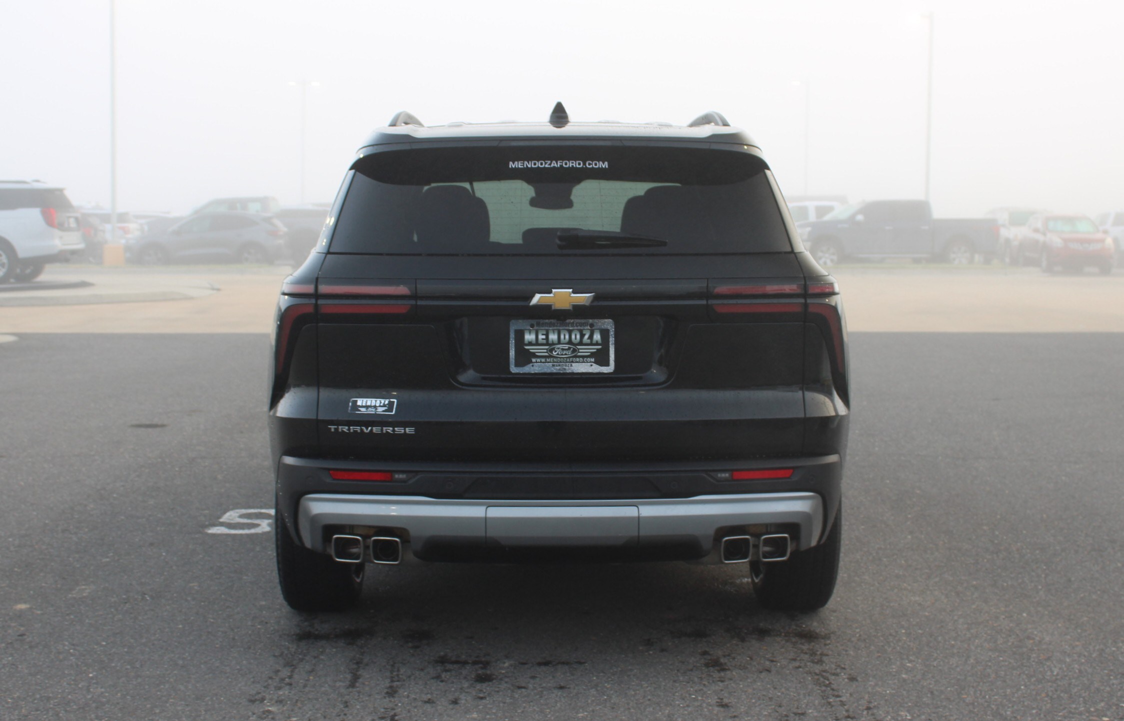 2025 Chevrolet Traverse photo 3
