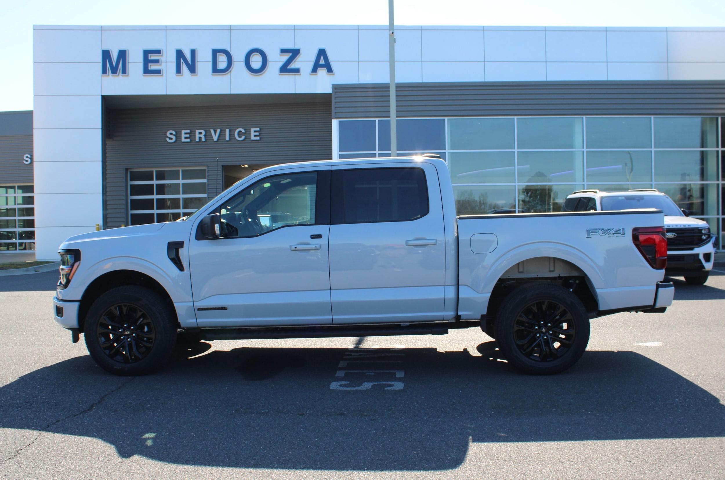 2025 Ford F-150 XLT's photo