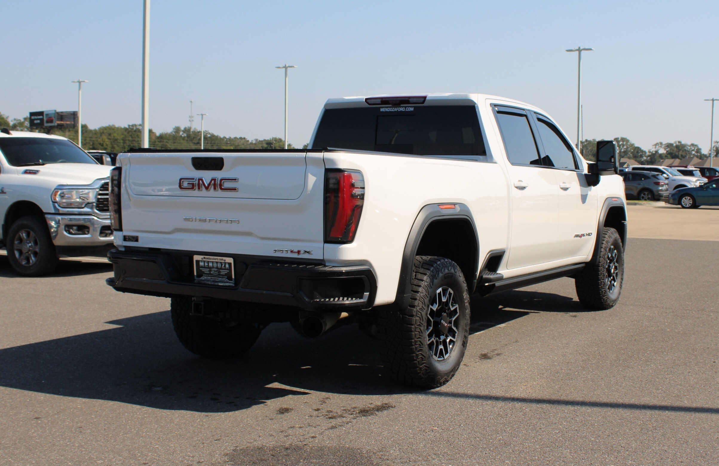 2024 Gmc Sierra 2500 HD AT4X photo 4