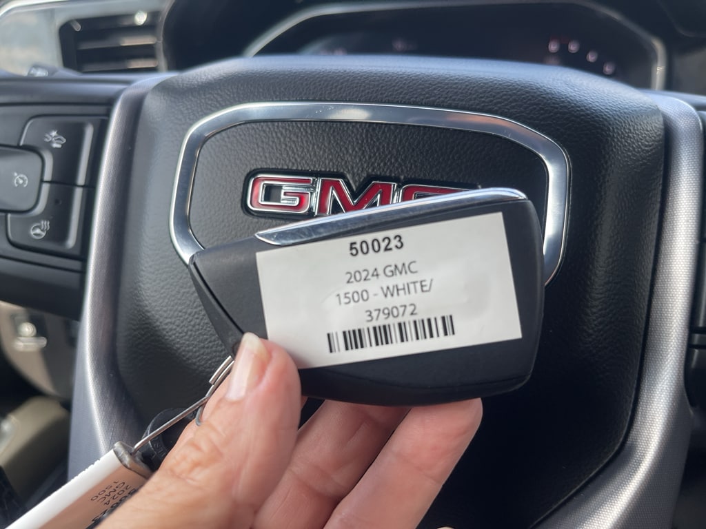 2024 GMC Sierra 1500 Elevation - Photo 37