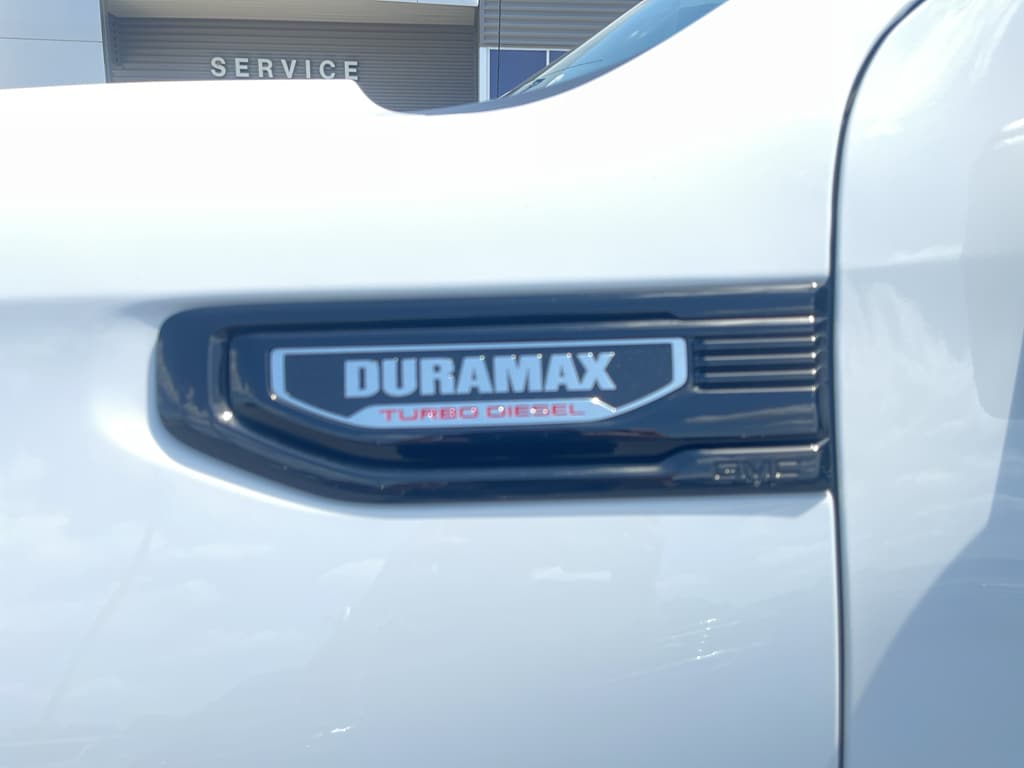 2024 GMC Sierra 1500 Elevation - Photo 11