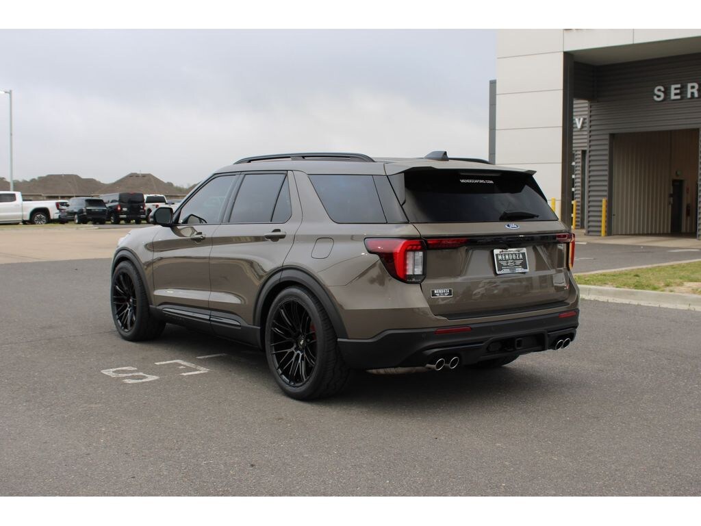 New 2026 Ford Explorer ST Sport Utility