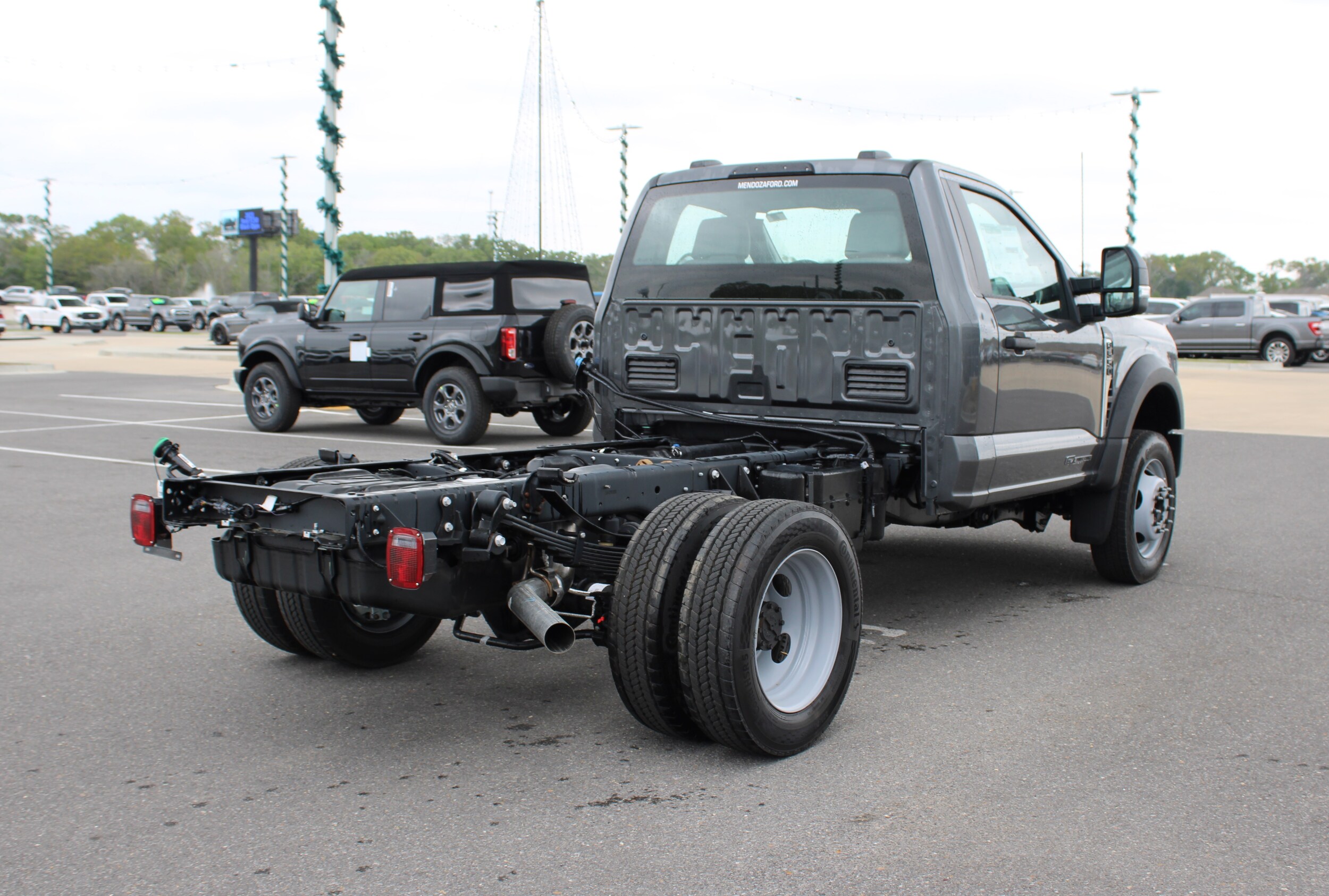 2024 Ford F-550 XL photo 4