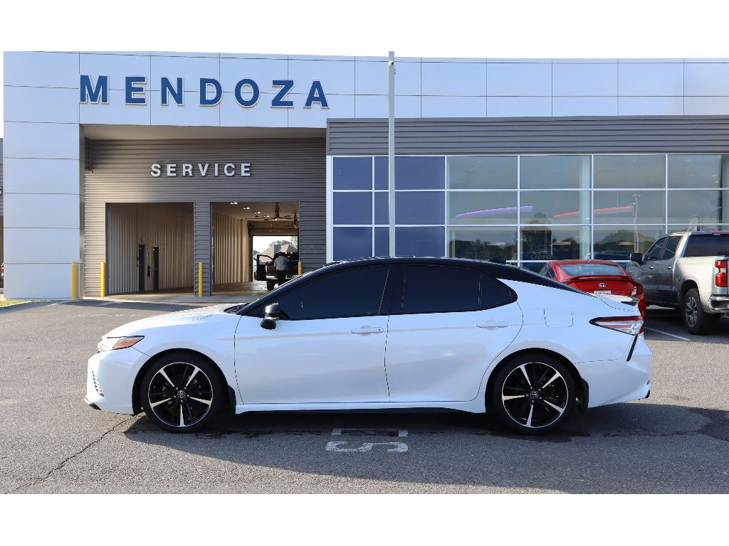 2019 Toyota Camry 3.5 Auto V6 XSE's photo