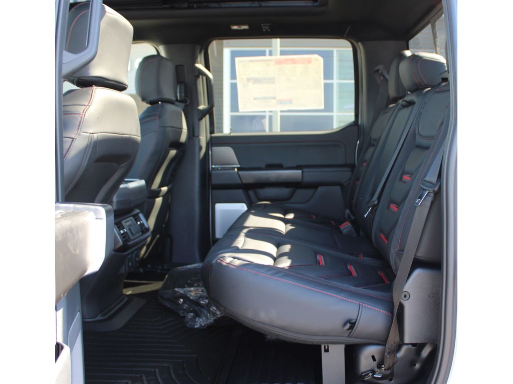 2025 Ford F-150 Raptor - Photo 20