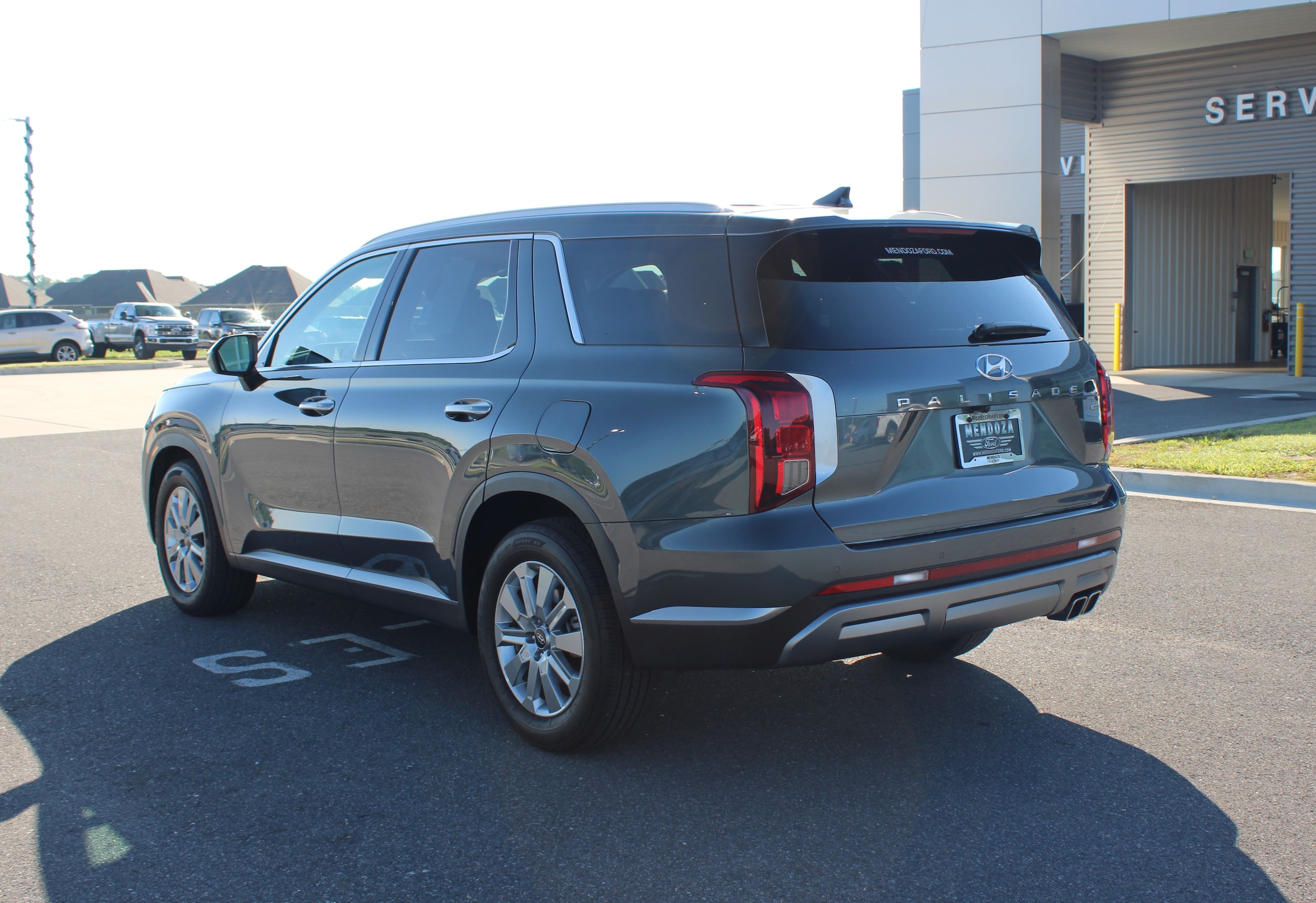 Used 2024 Hyundai Palisade SEL with VIN KM8R2DGE0RU681403 for sale in Maurice, LA