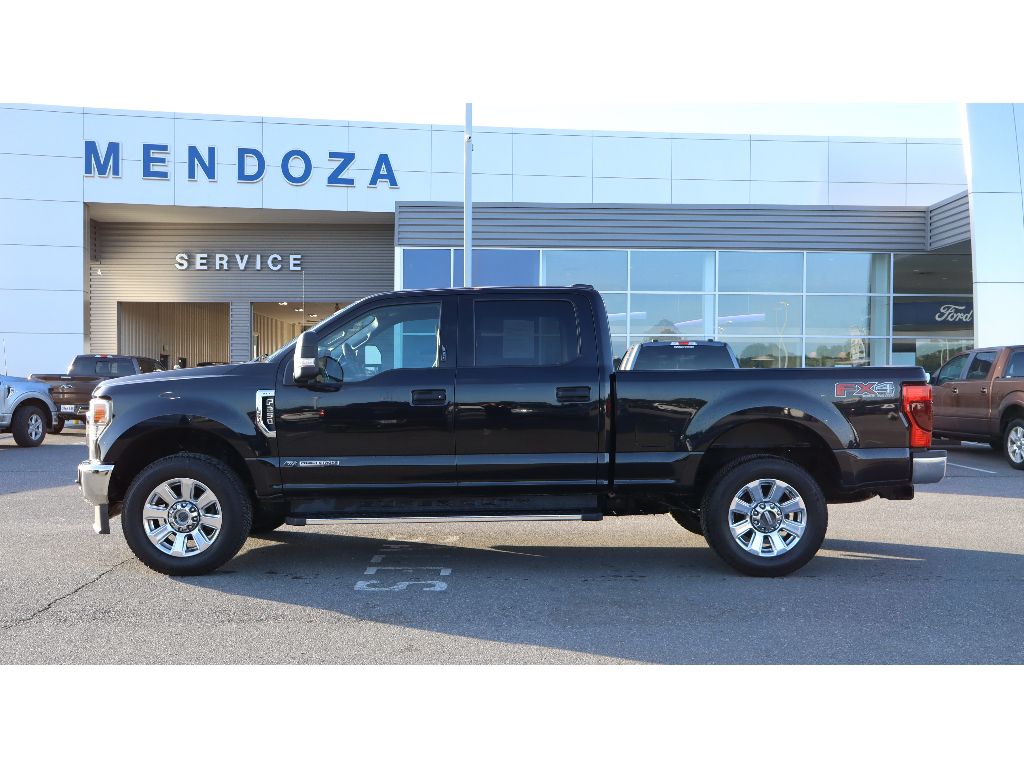 2021 Ford F-250 XLT 4x4 Crew Cab 6-3/4' Box's photo