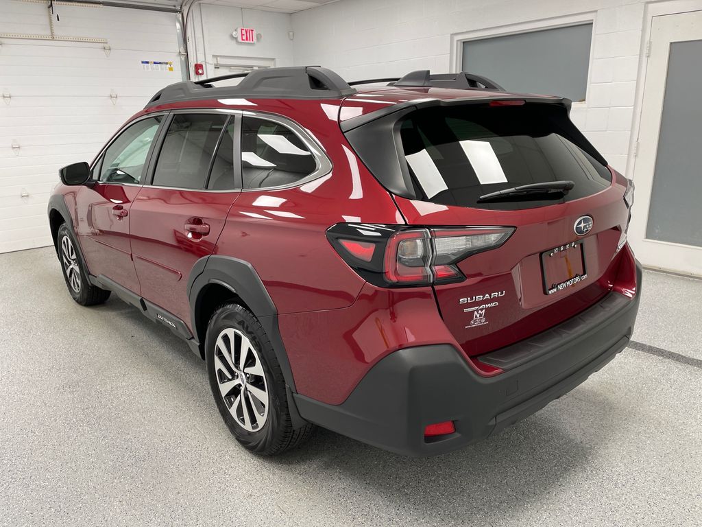 2025 Subaru Outback Premium - Photo 9