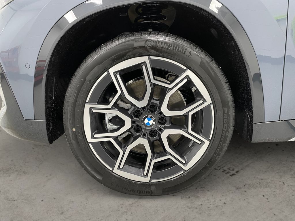 2026 BMW X1 xDrive28i - 11