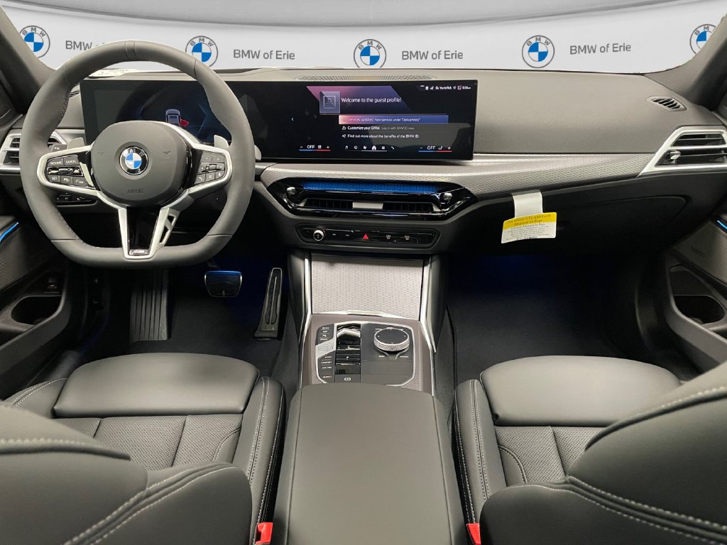 2026 BMW 3 Series photo 8 of 13