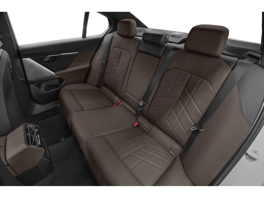 2027 BMW 5 Series 540i xDrive Black Sapphire Metallic at New Motors