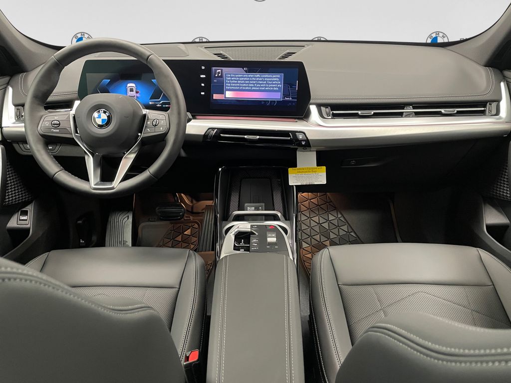 2027 BMW X1 xDrive28i - 8