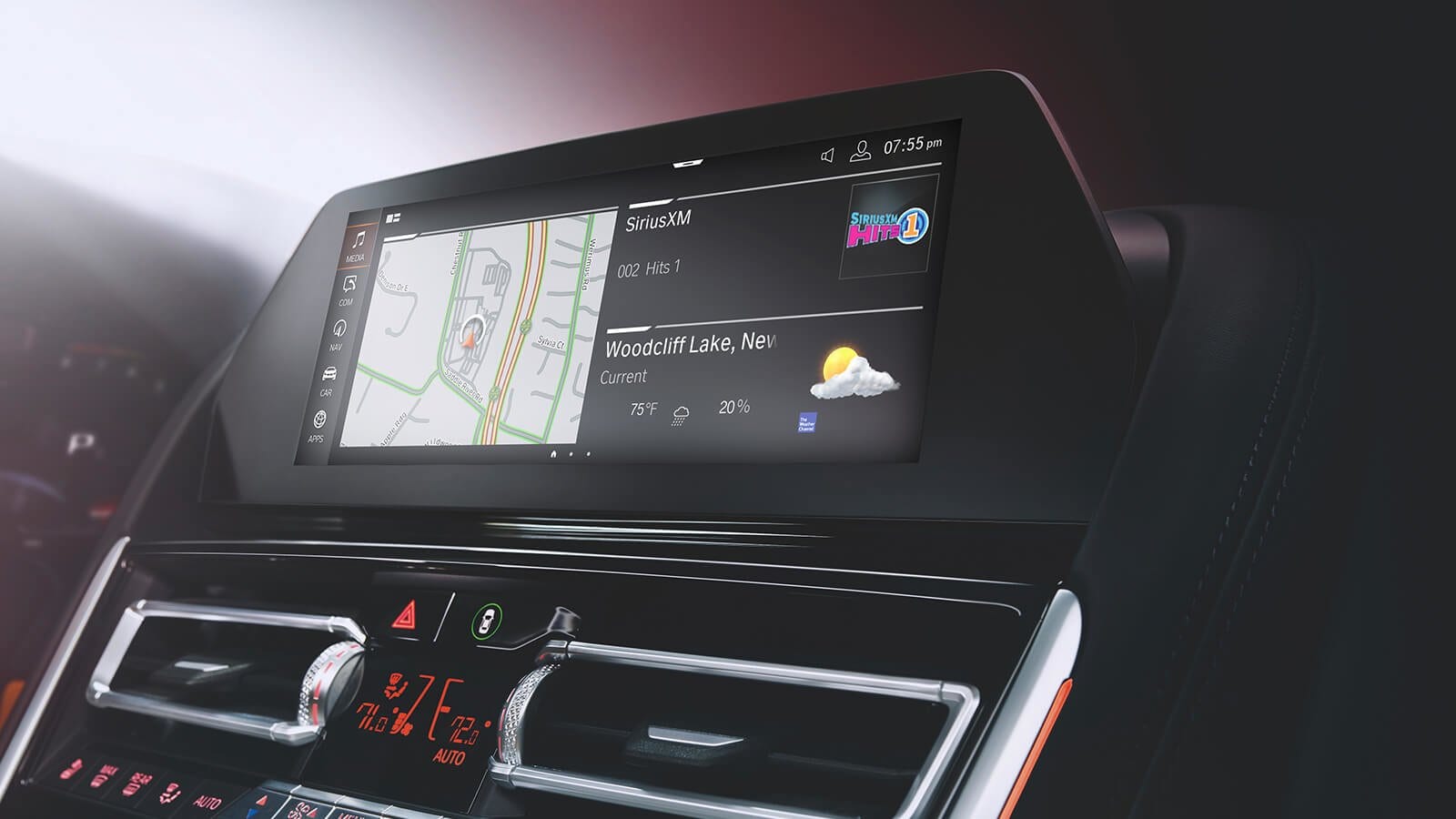 Does the BMW M8 Convertible Have Apple Carplay®?