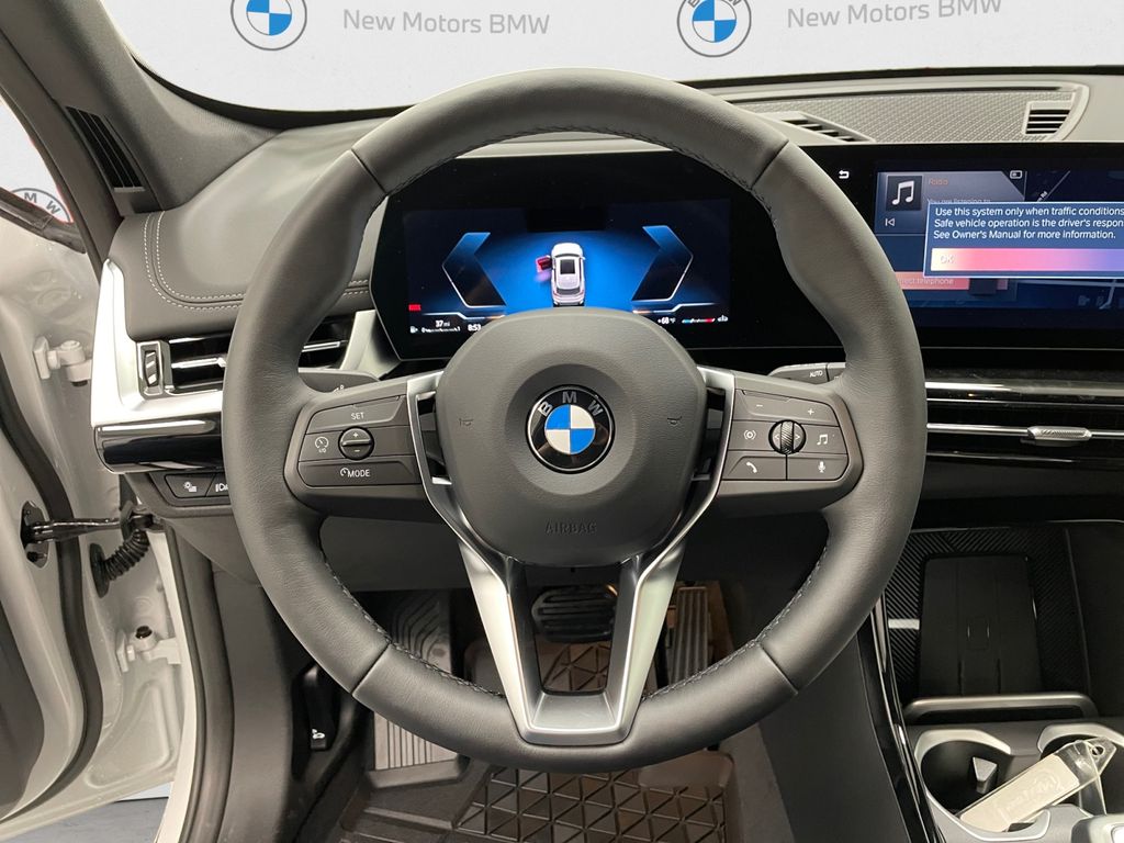 2026 BMW X1 xDrive28i - 9