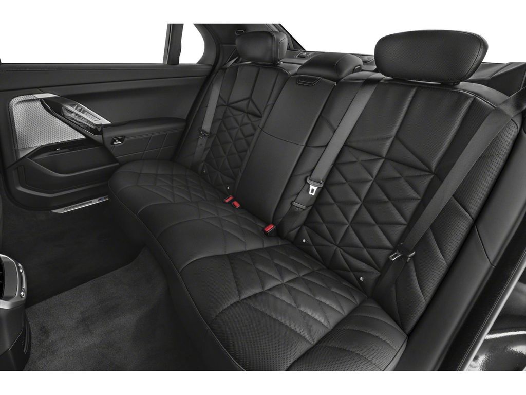 2026 BMW 7 Series 740i xDrive Black Sapphire Metallic at New Motors