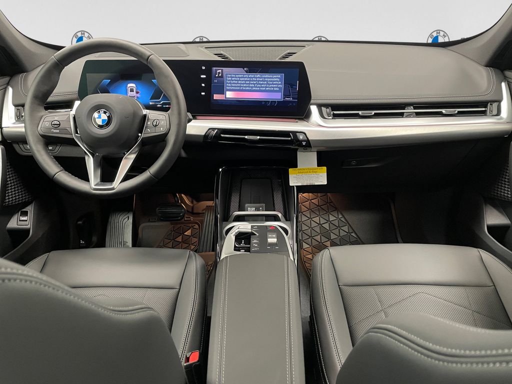2027 BMW X1 xDrive28i - 8