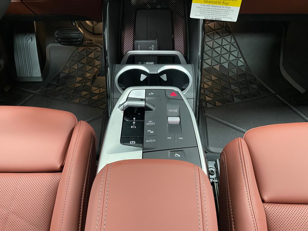 2026 BMW X1 xDrive28i - 8