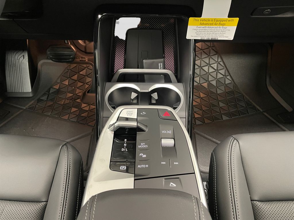 2027 BMW X1 xDrive28i - 9