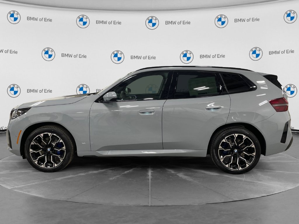 2026 BMW X3 photo 2 of 15