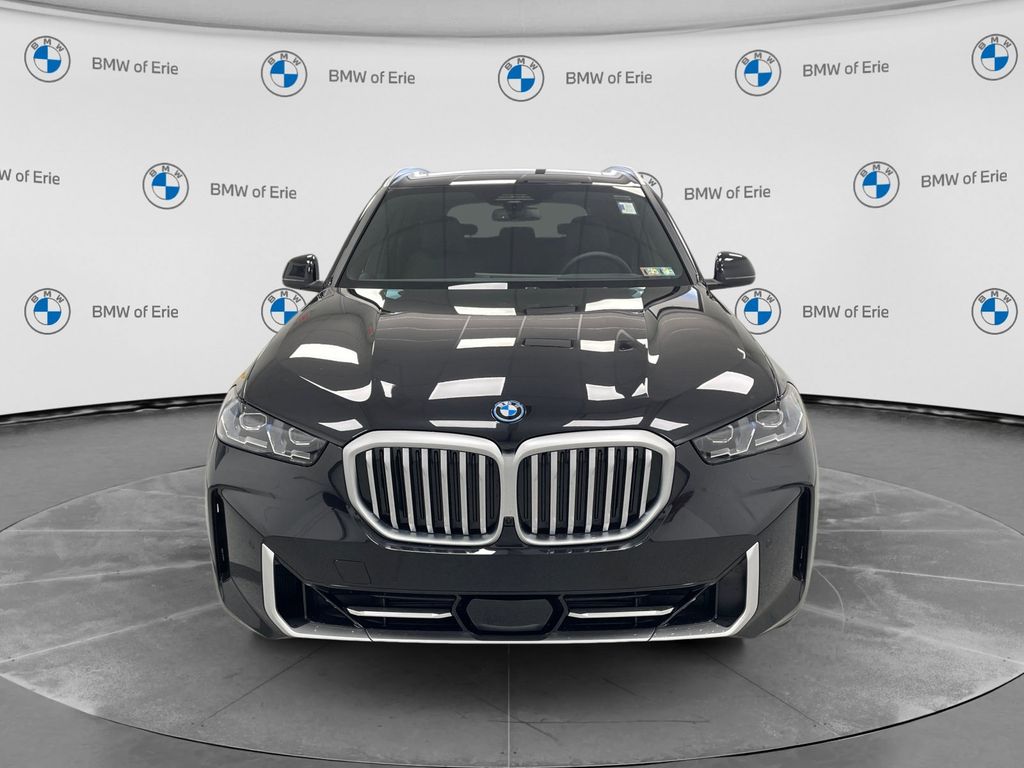 2026 BMW X5 xDrive50e Black Sapphire Metallic at New Motors