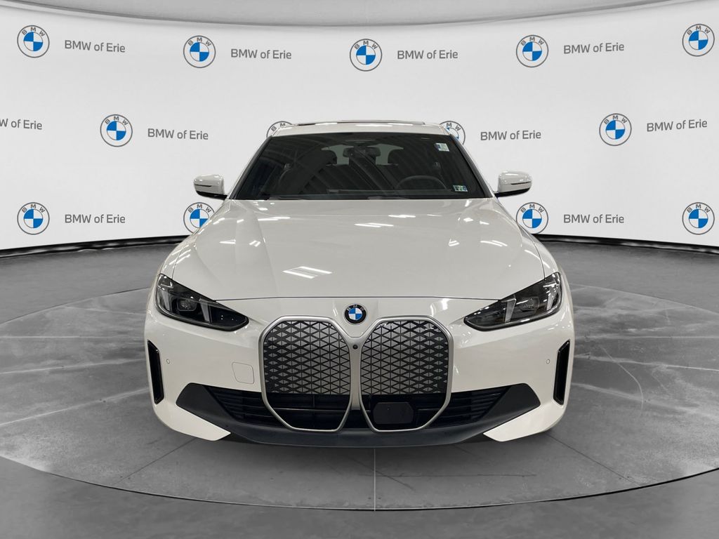 2026 BMW i4 xDrive40 - 8