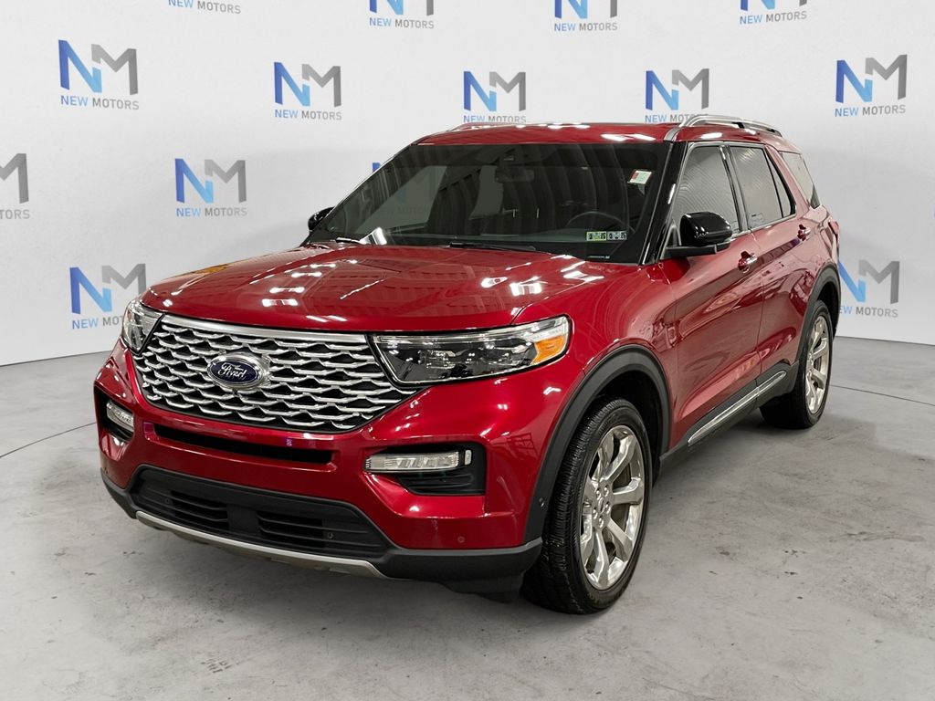 2020 Ford Explorer Platinum's photo