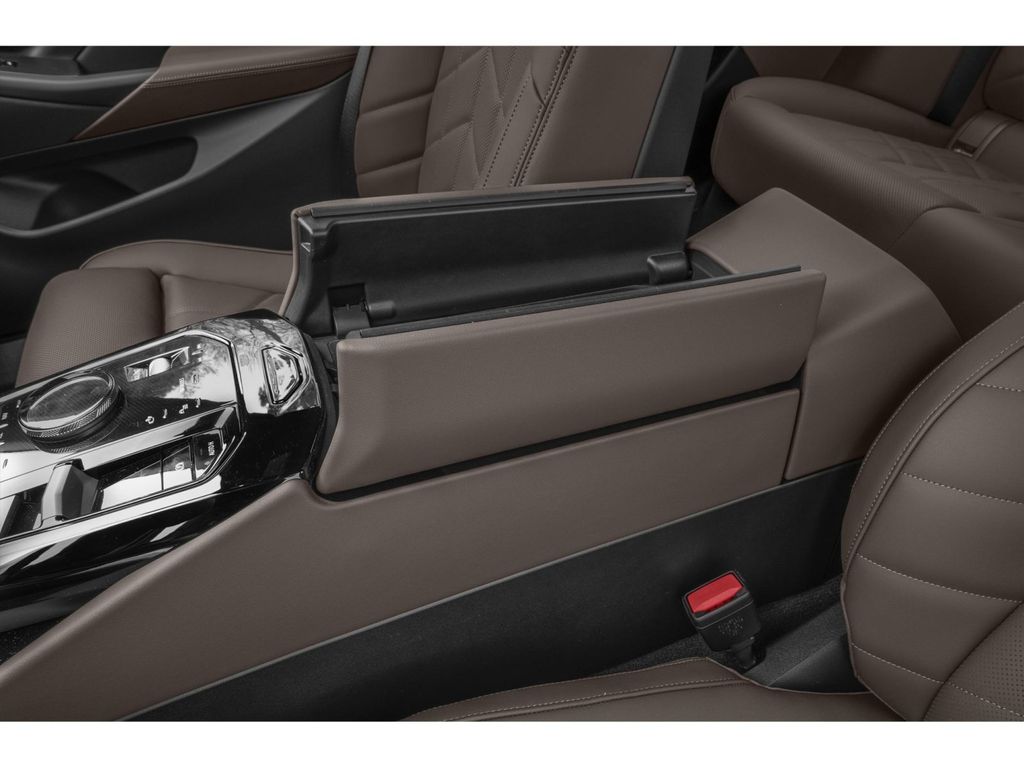 2027 BMW 5 Series 540i xDrive Black Sapphire Metallic at New Motors