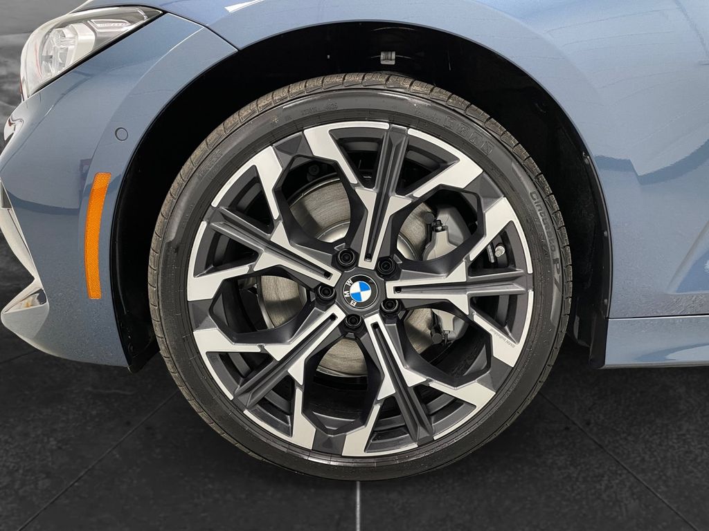 2026 BMW 3 Series 330i xDrive - 11