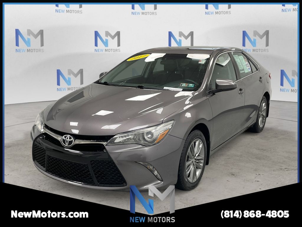 2017 Toyota Camry 2.5 Auto SE's photo