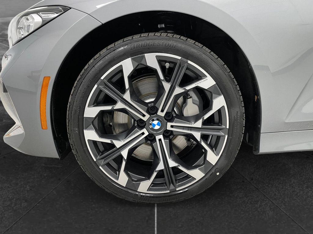 2026 BMW 3 Series 330i xDrive - 11